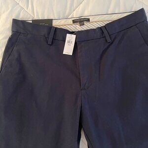 Banana Republic Men's Aiden Slim Fit Rapid Movement Chino, Navy